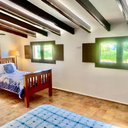 Villa Secrets Rural House