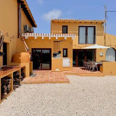 Villa Secrets Rural House